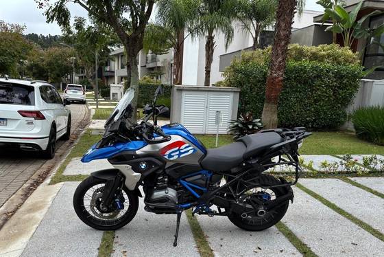 BMW R 1200 GS BMW R 1200 GS